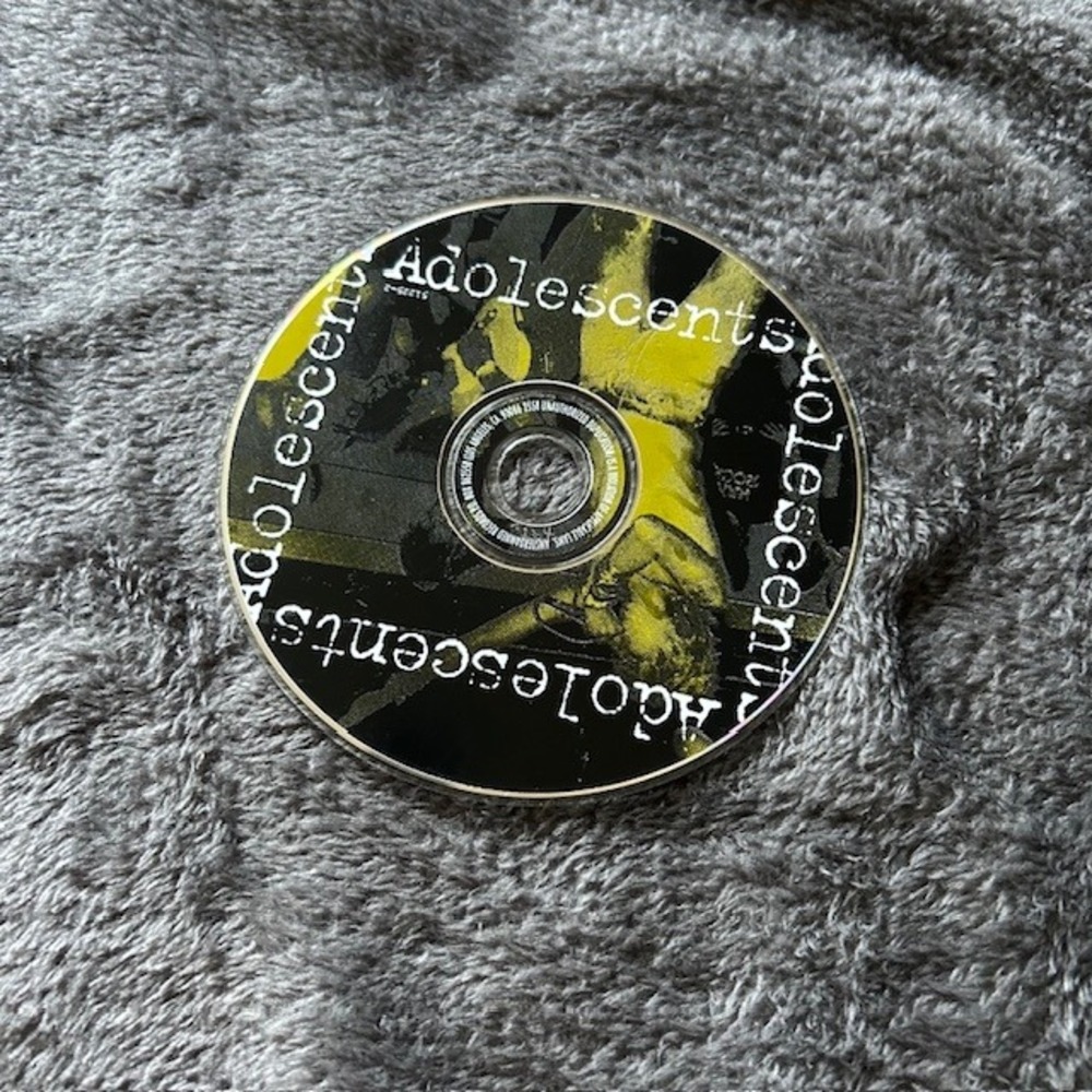 Adolescents Return to the Black Hole Loose CD 2001 Live Punk Hardcore‎